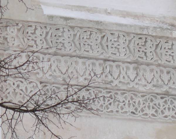 Каменная резьба XV века. Орнамент "Крин"