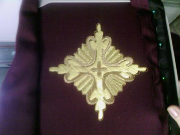 крест на фелонь. вышивка( образец эскиза из "пошива церковных облачений")